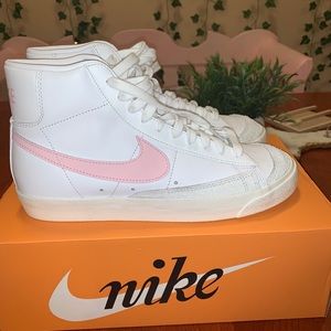 Nike Blazer Mid 77 White Pink Foam